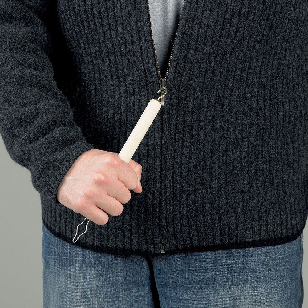 ButtonHookZipPuller_AA4673